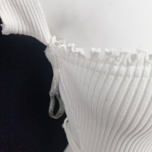 Hot & Delicious Fitted Stretch Mini Dress White W/Arm Cuffs & Cargo Pockets Sz M - Picture 11 of 14